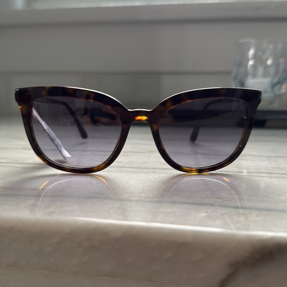 Prada PR 03XS sunglasses - Picture 5 of 11